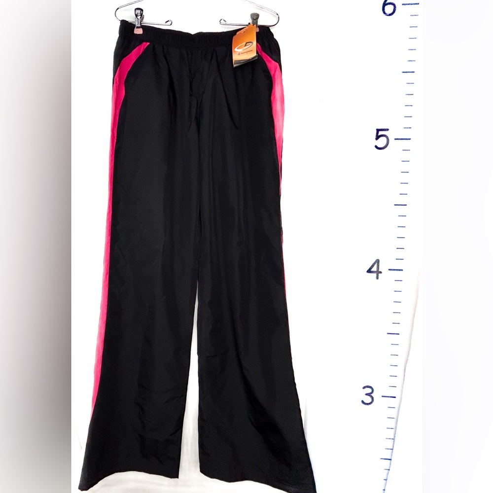 Champion Gym Workout Black Relaxed Fit Pants‎ w/Pink Accent Stripe NWT Medium